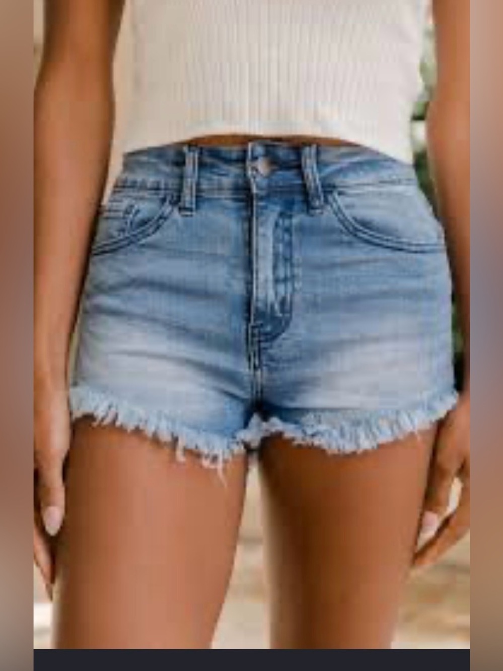 Nature Frayed Hem Denim Shorts